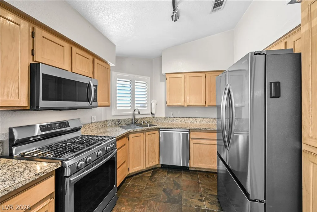 301 Lander, Henderson, NV 89074