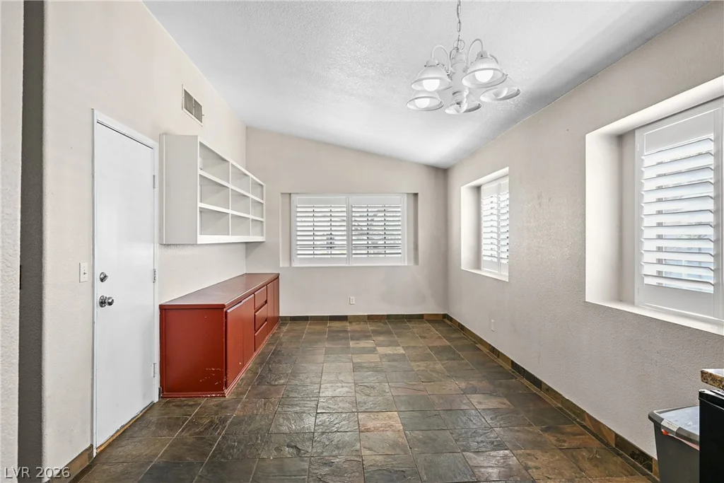 301 Lander, Henderson, NV 89074