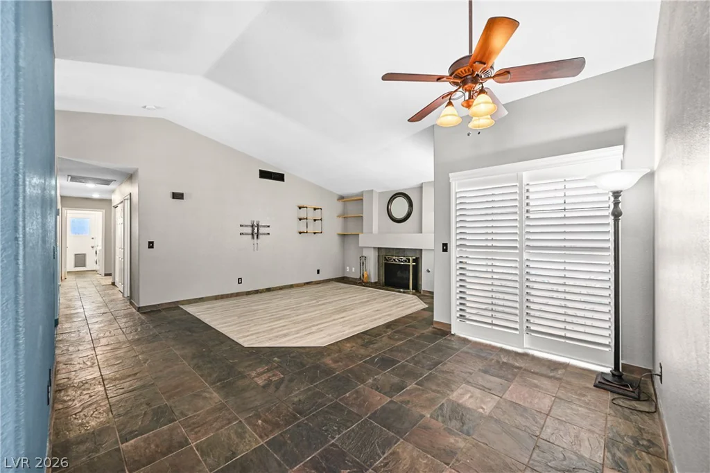 301 Lander, Henderson, NV 89074