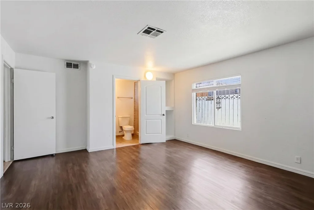 1504 Eastwood, Las Vegas, NV 89104