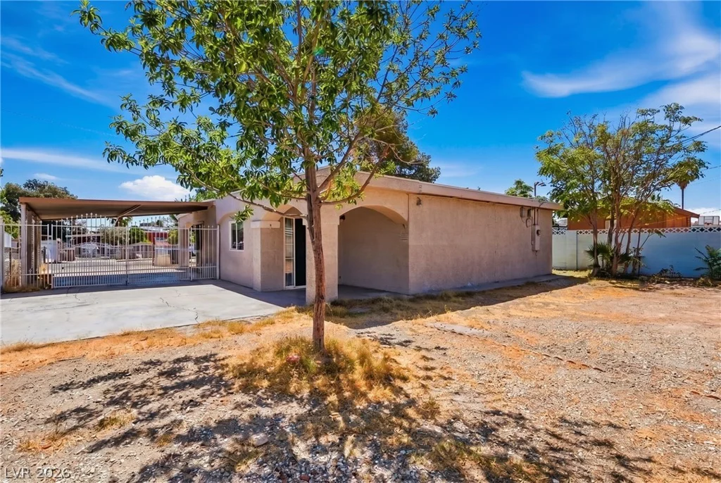1504 Eastwood, Las Vegas, NV 89104