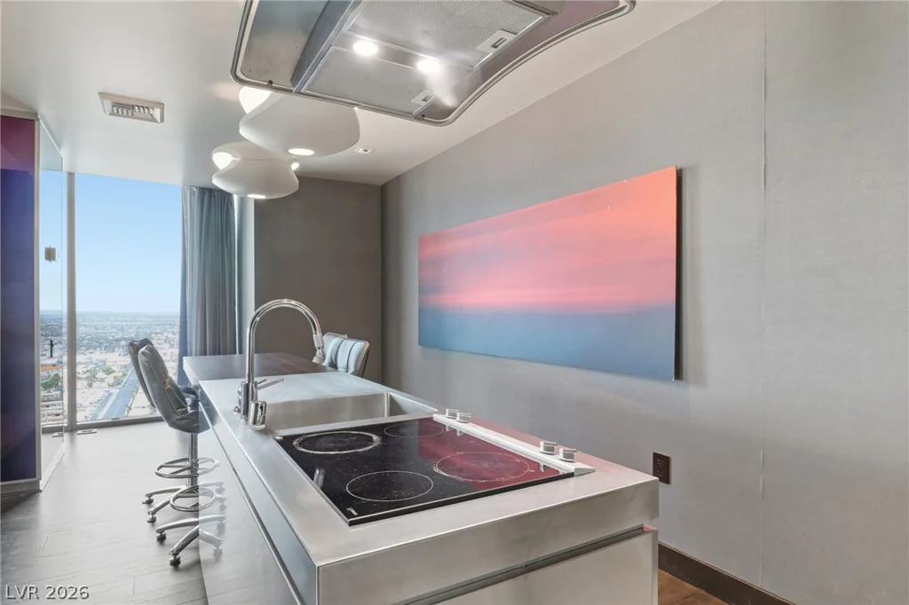 4381 Flamingo, Las Vegas, NV 89103