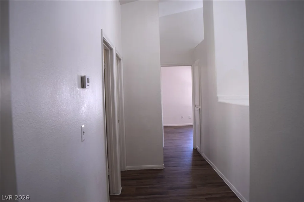 6660 Lost Dutchman, Las Vegas, NV 89108
