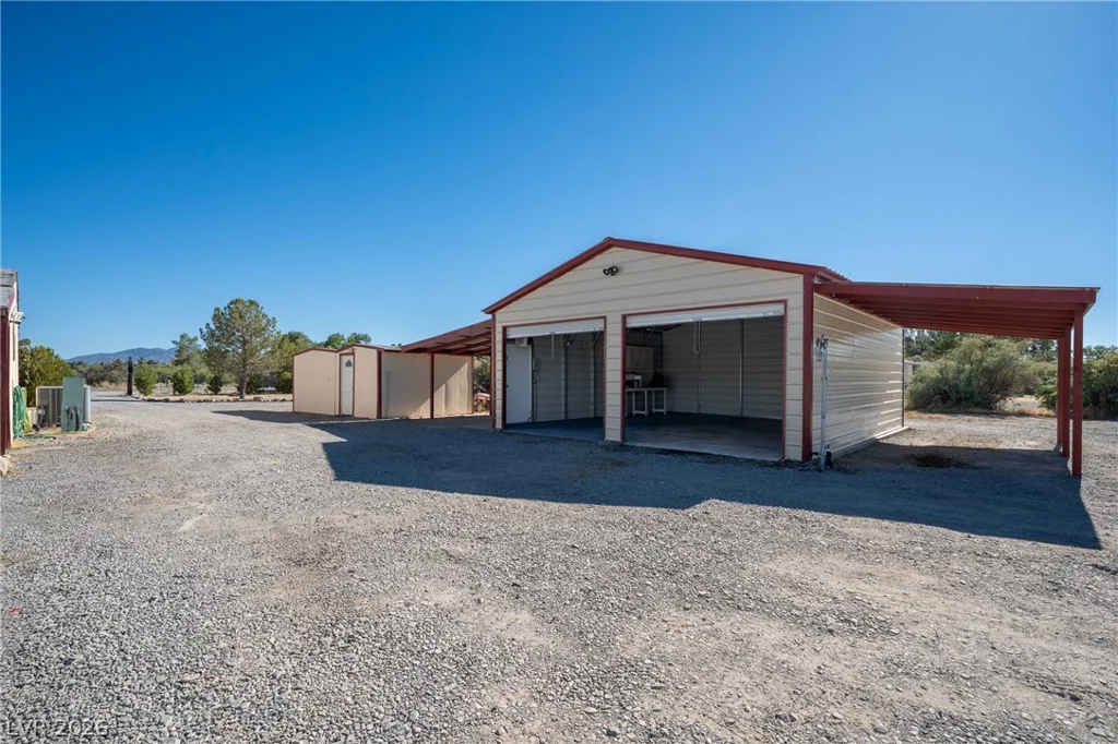 1310 Black, Pahrump, NV 89060