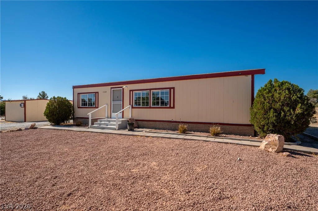 1310 Black, Pahrump, NV 89060