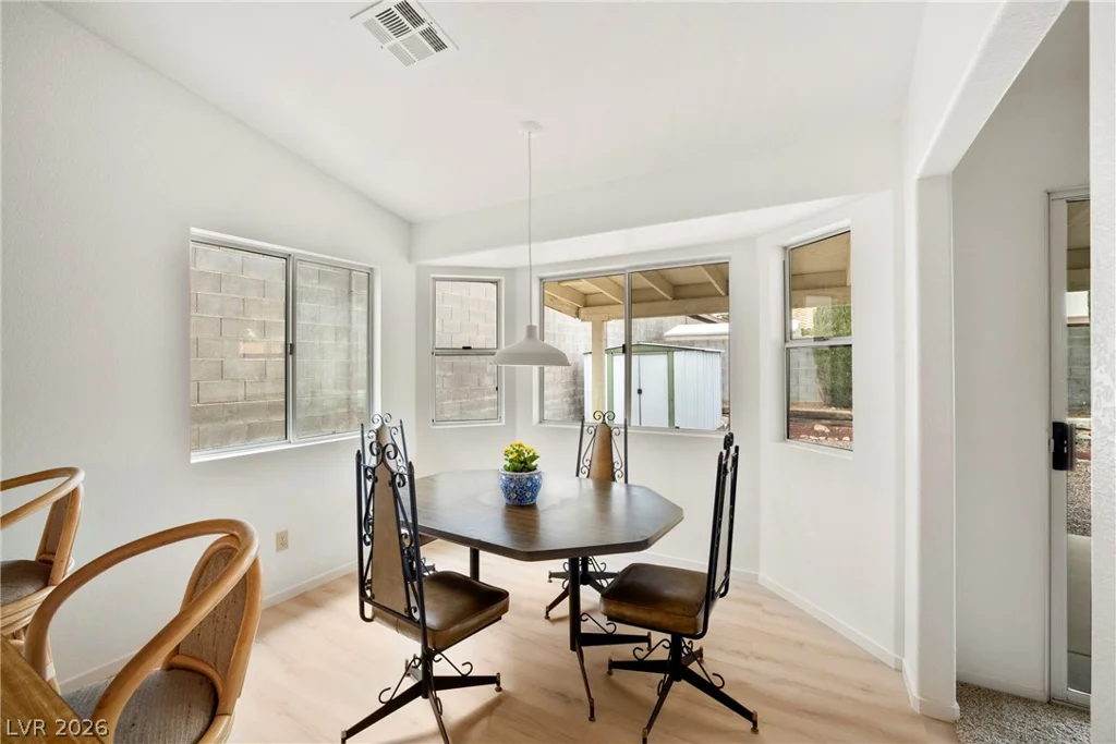 901 Dodge, Henderson, NV 89002