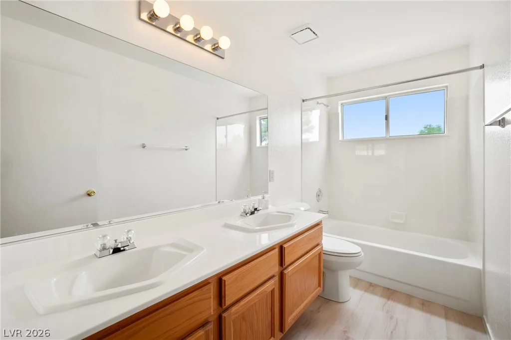 901 Dodge, Henderson, NV 89002