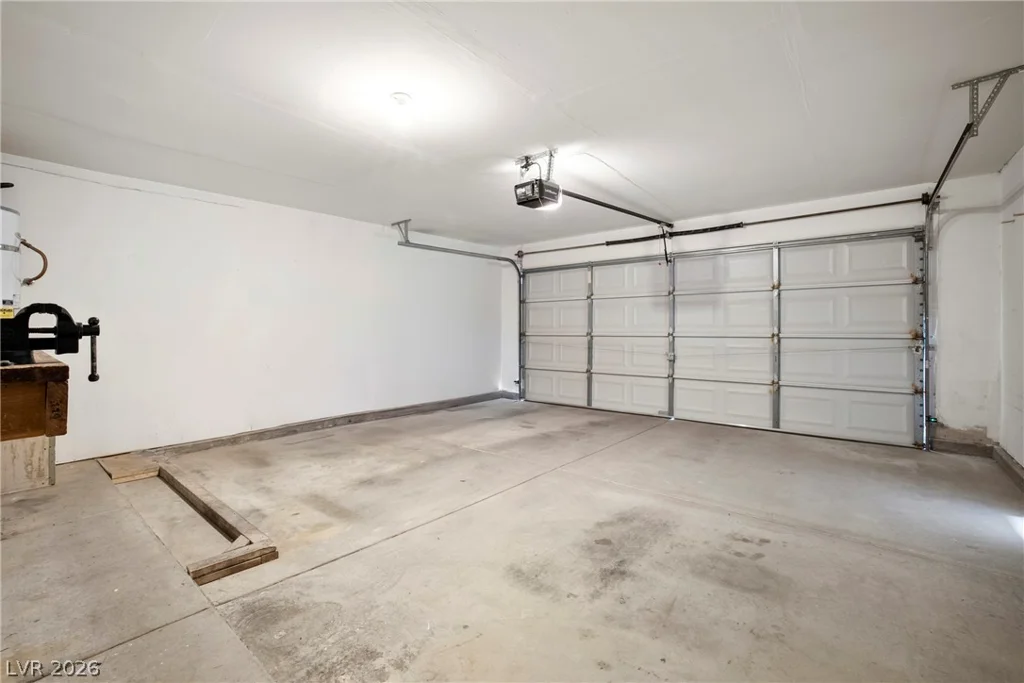 901 Dodge, Henderson, NV 89002
