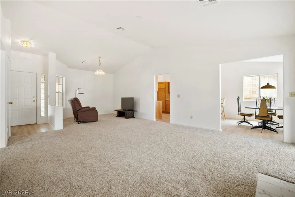 901 Dodge, Henderson, NV 89002