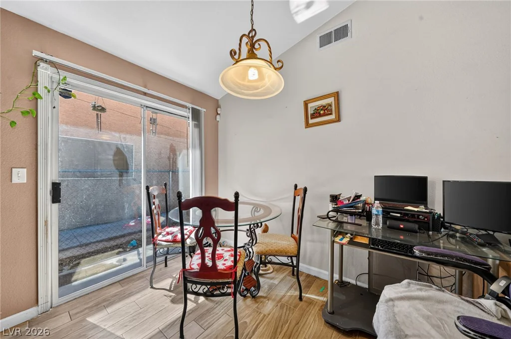 4614 Little Finch, Las Vegas, NV 89115