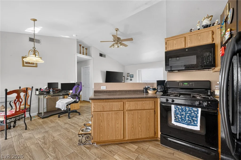 4614 Little Finch, Las Vegas, NV 89115
