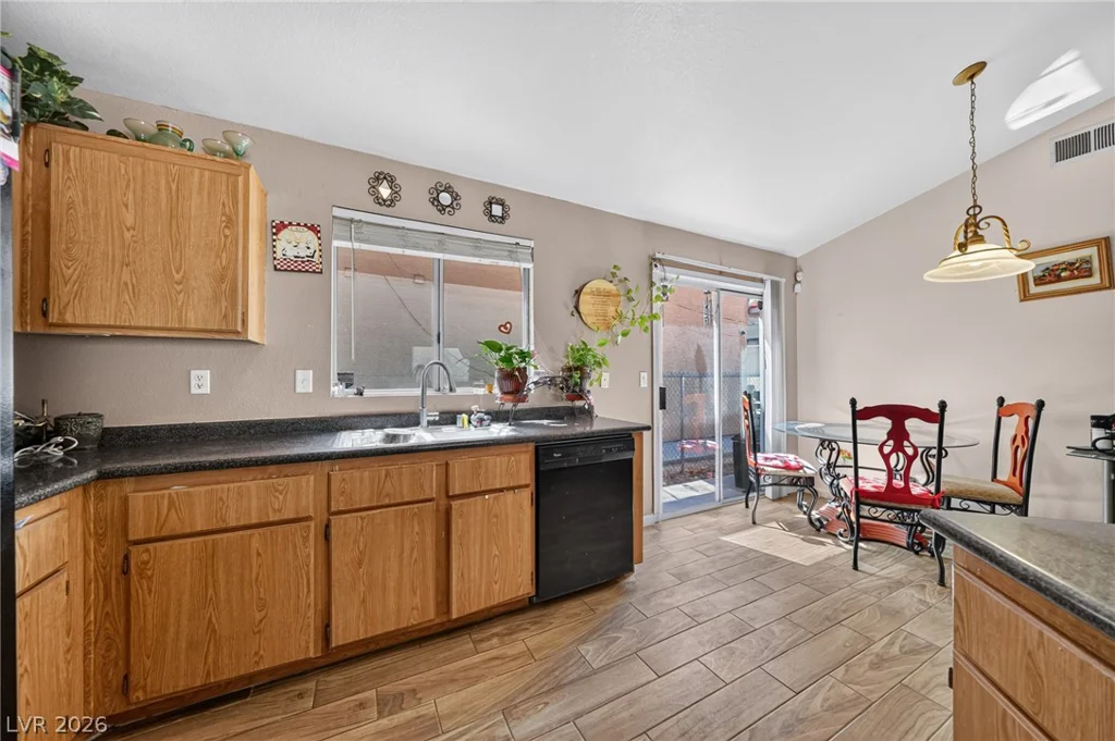 4614 Little Finch, Las Vegas, NV 89115