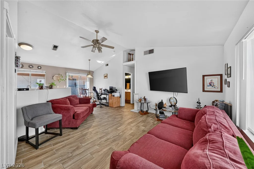 4614 Little Finch, Las Vegas, NV 89115