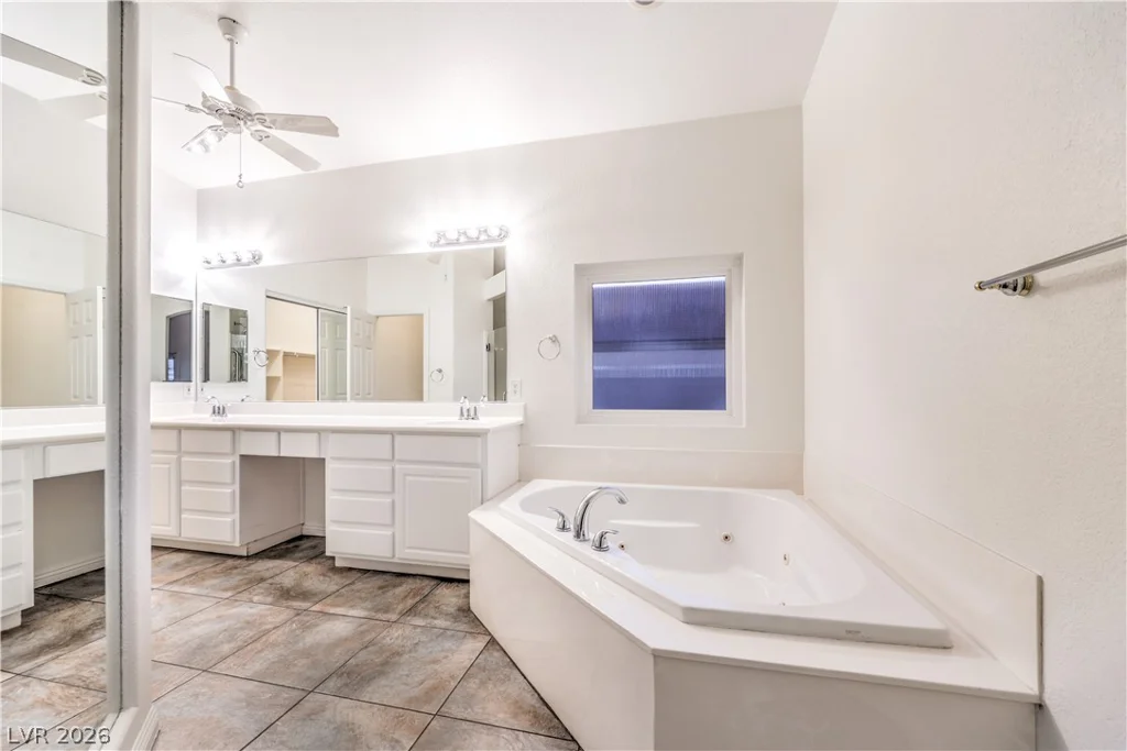 6501 Mimosa Valley, Las Vegas, NV 89131