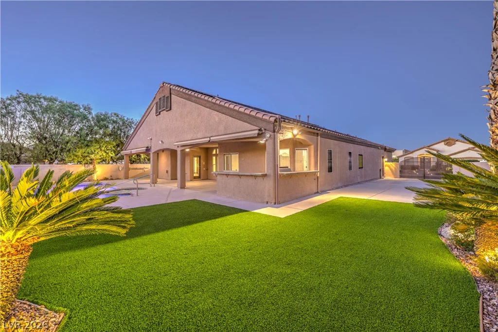 6501 Mimosa Valley, Las Vegas, NV 89131