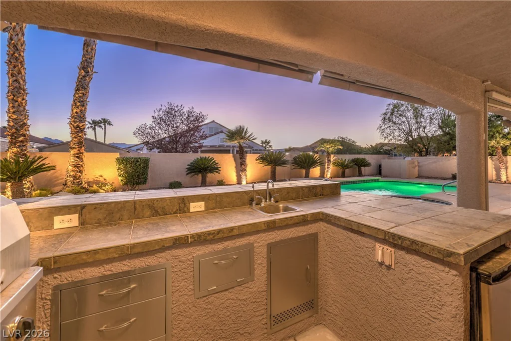 6501 Mimosa Valley, Las Vegas, NV 89131
