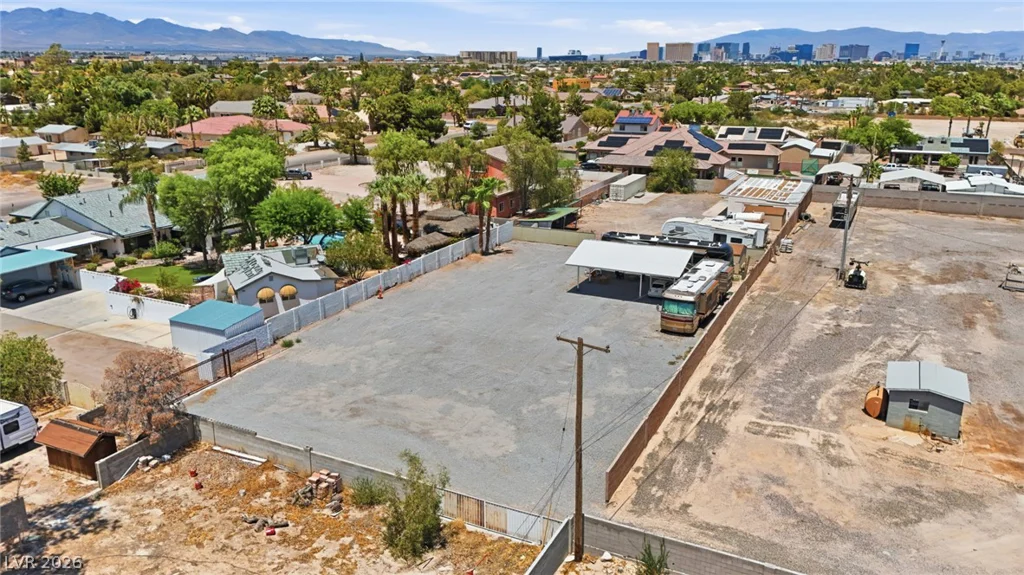 7996 La Cienega, Las Vegas, NV 89123