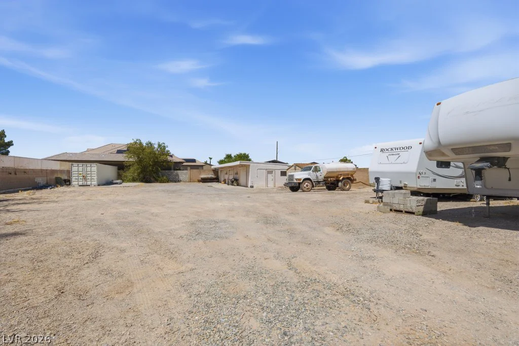7996 La Cienega, Las Vegas, NV 89123