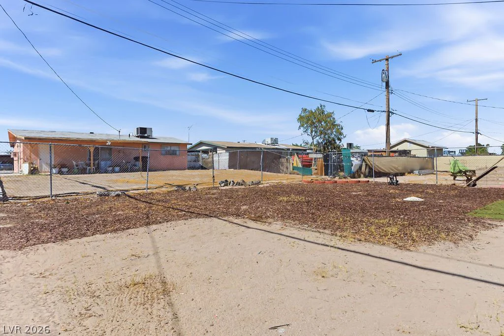 1916 Nelson, North Las Vegas, NV 89032