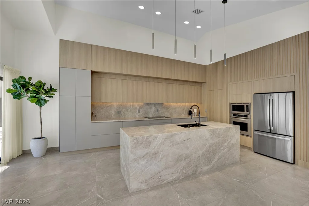8121 Sunset Cove, Las Vegas, NV 89128