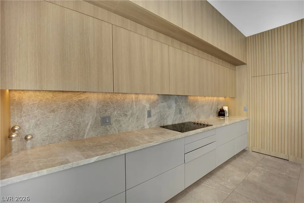 8121 Sunset Cove, Las Vegas, NV 89128