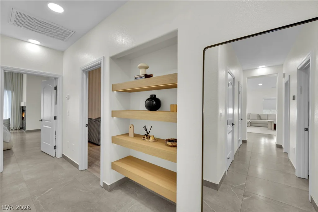 8121 Sunset Cove, Las Vegas, NV 89128