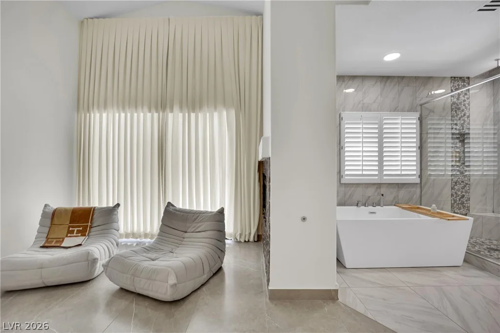 8121 Sunset Cove, Las Vegas, NV 89128