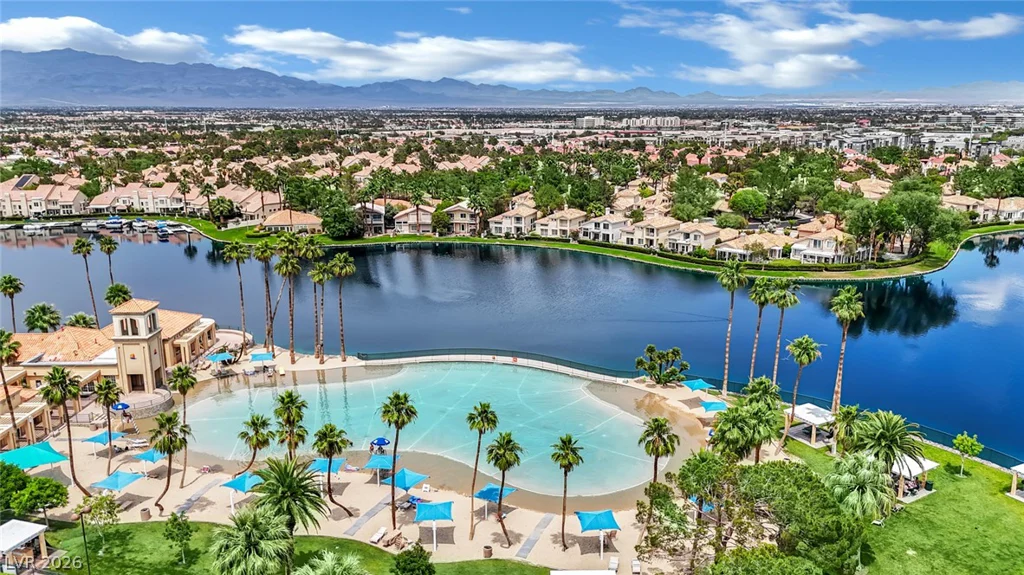 8121 Sunset Cove, Las Vegas, NV 89128