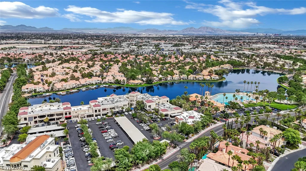 8121 Sunset Cove, Las Vegas, NV 89128