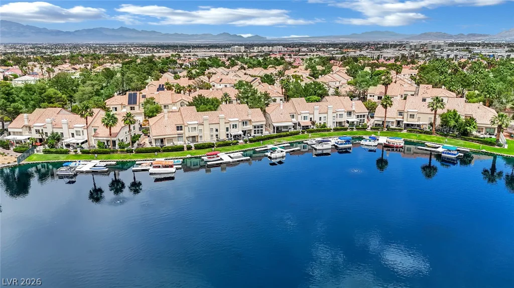 8121 Sunset Cove, Las Vegas, NV 89128