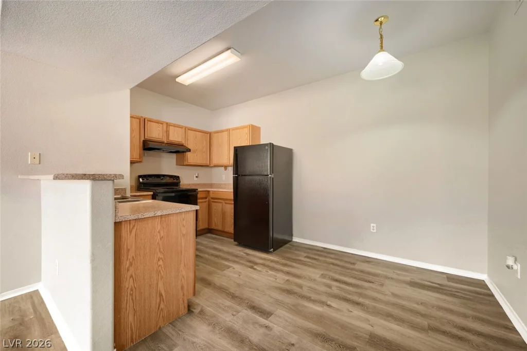 2161 Hussium Hills, Las Vegas, NV 89108