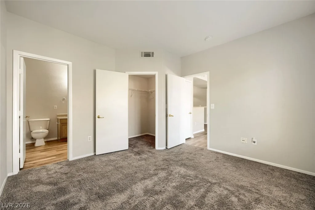2161 Hussium Hills, Las Vegas, NV 89108