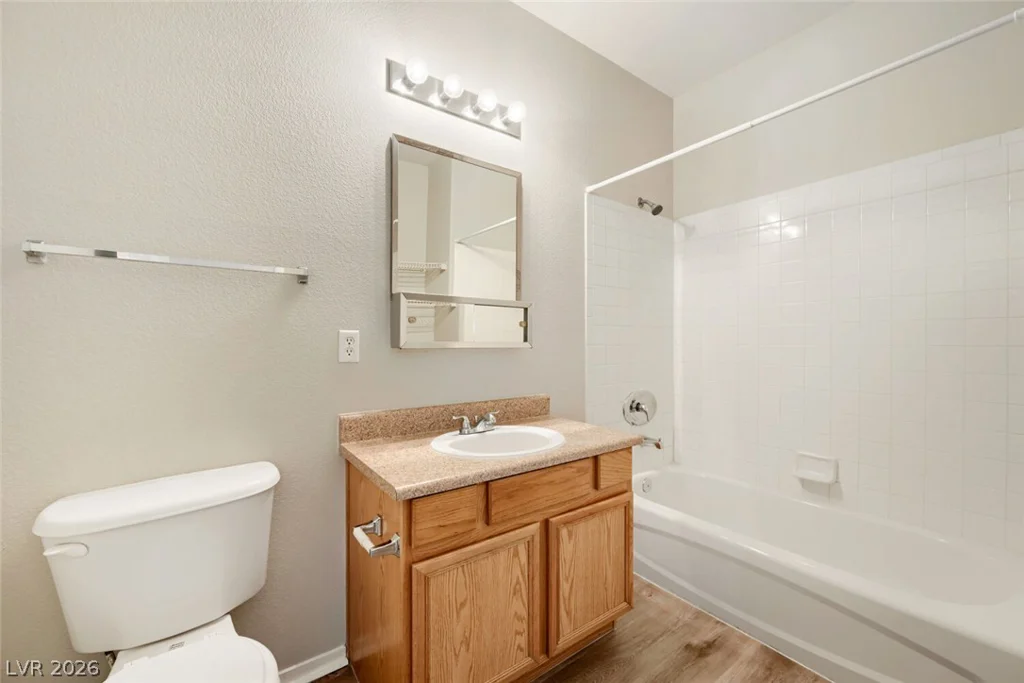 2161 Hussium Hills, Las Vegas, NV 89108