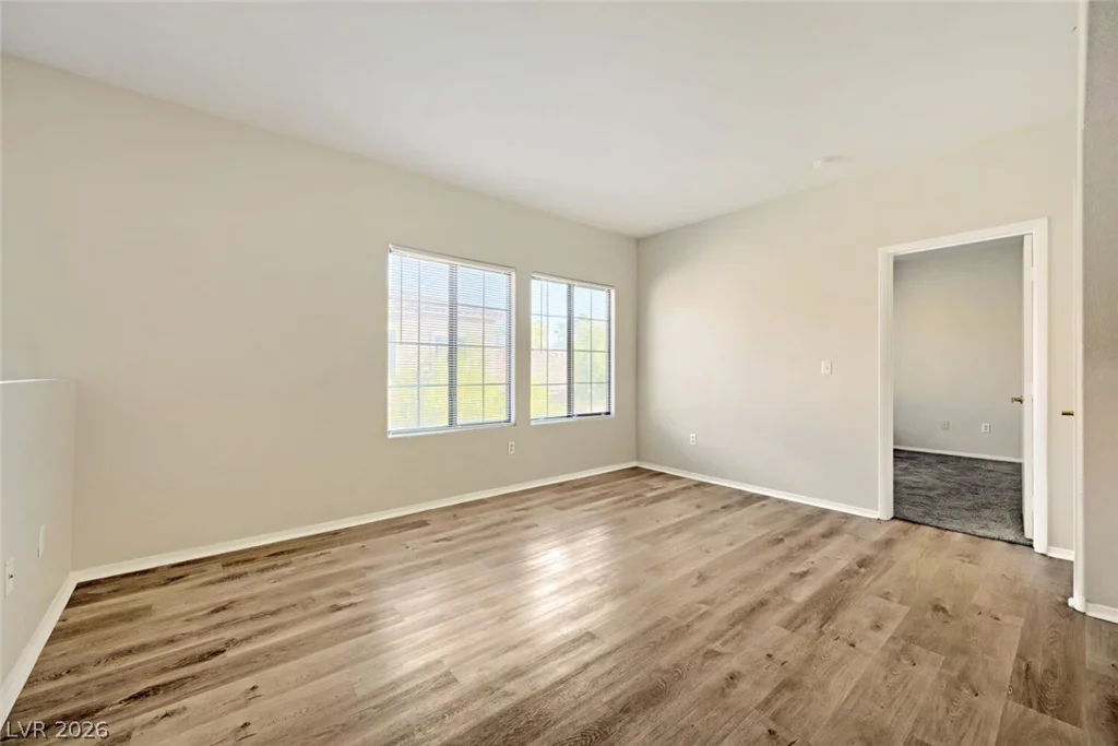 2161 Hussium Hills, Las Vegas, NV 89108