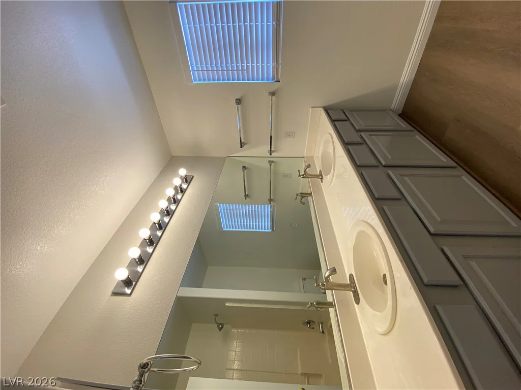 2456 Silver Sunrise, Henderson, NV 89052