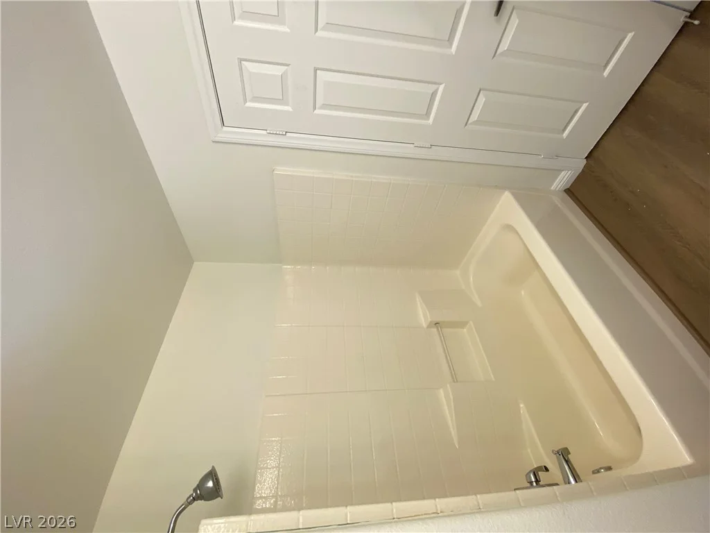 2456 Silver Sunrise, Henderson, NV 89052