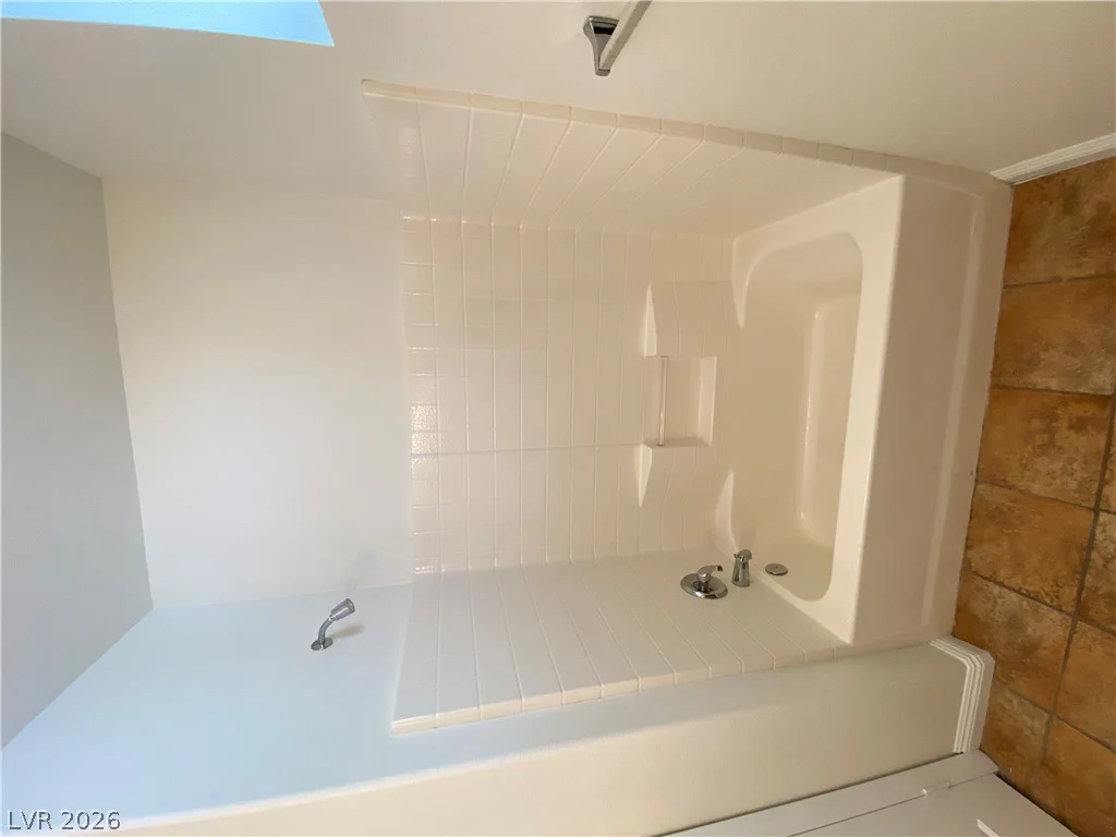 2456 Silver Sunrise, Henderson, NV 89052