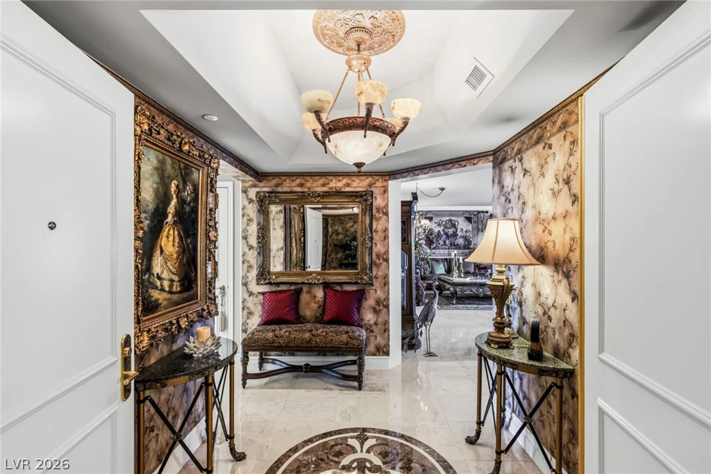 2747 Paradise, Las Vegas, NV 89109