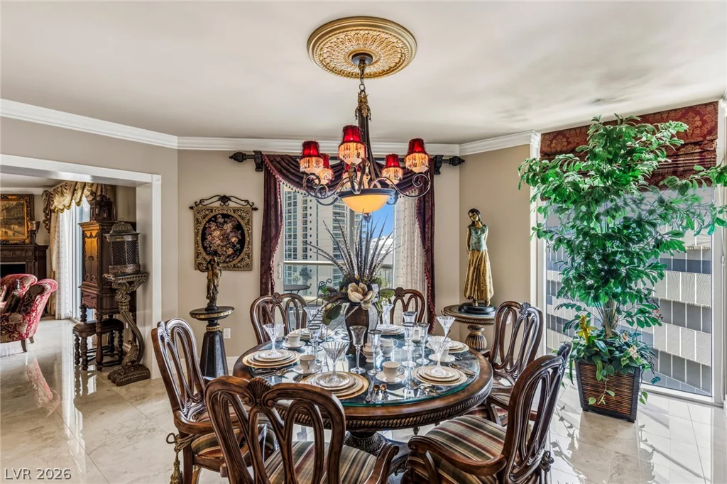 2747 Paradise, Las Vegas, NV 89109