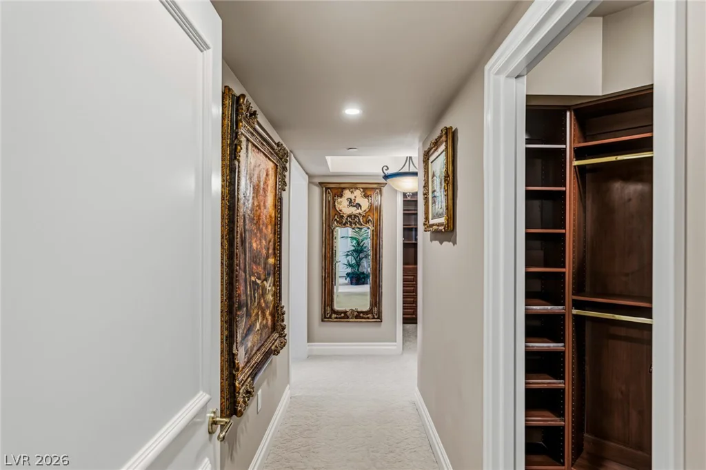 2747 Paradise, Las Vegas, NV 89109