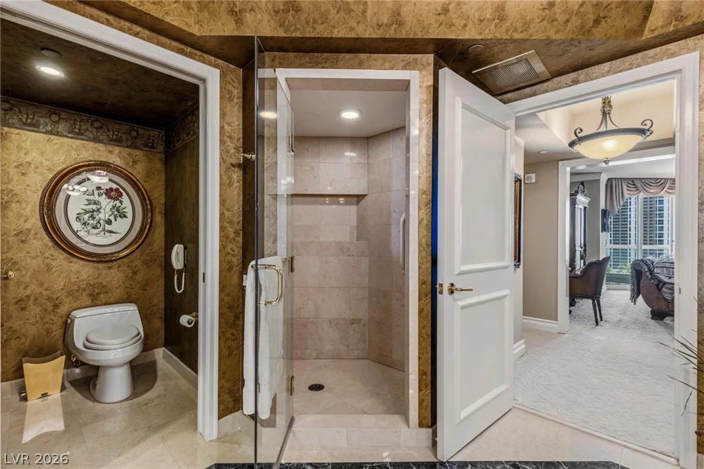 2747 Paradise, Las Vegas, NV 89109