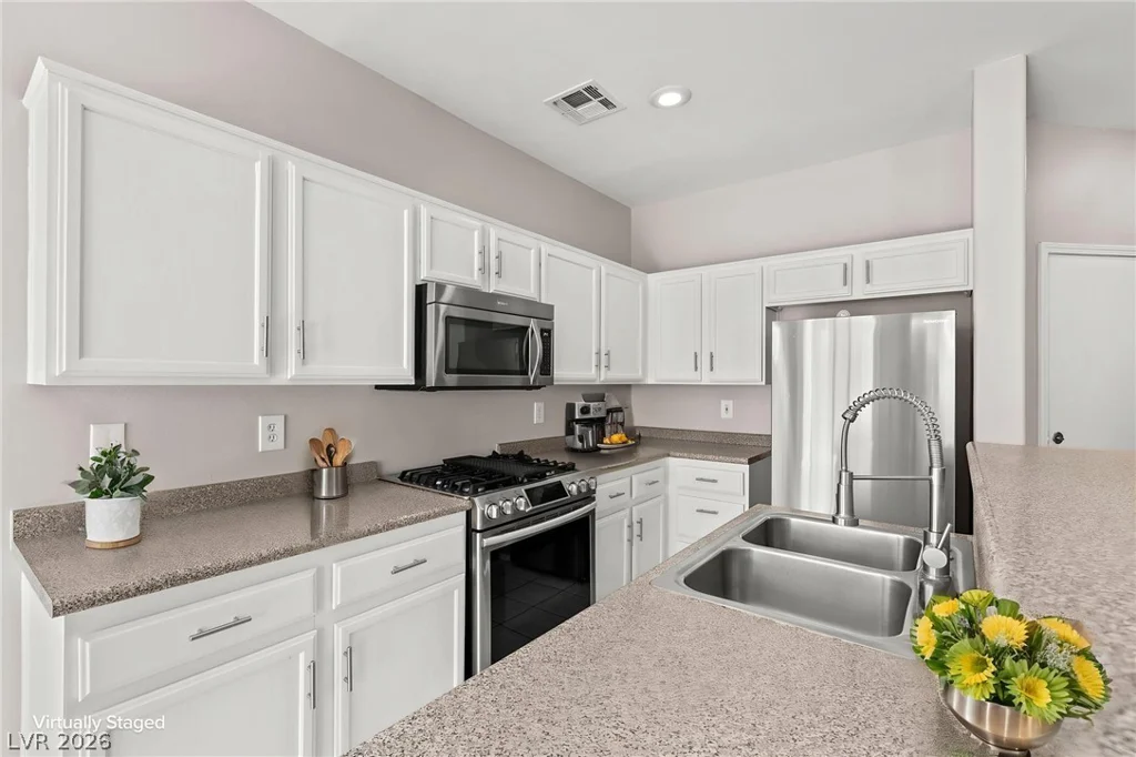 5923 Santoli, Las Vegas, NV 89139