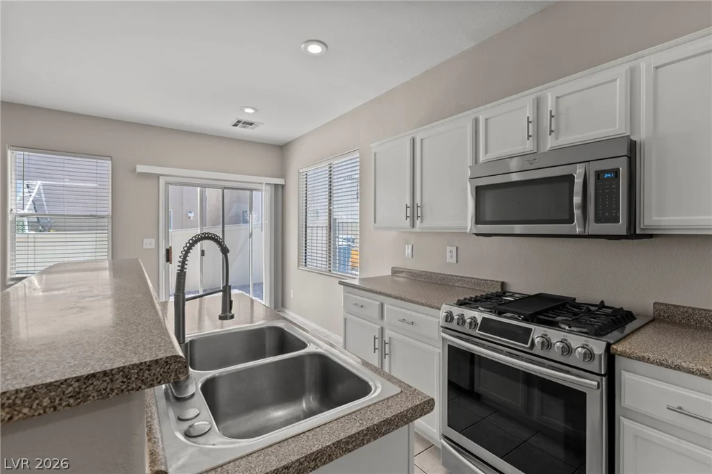 5923 Santoli, Las Vegas, NV 89139