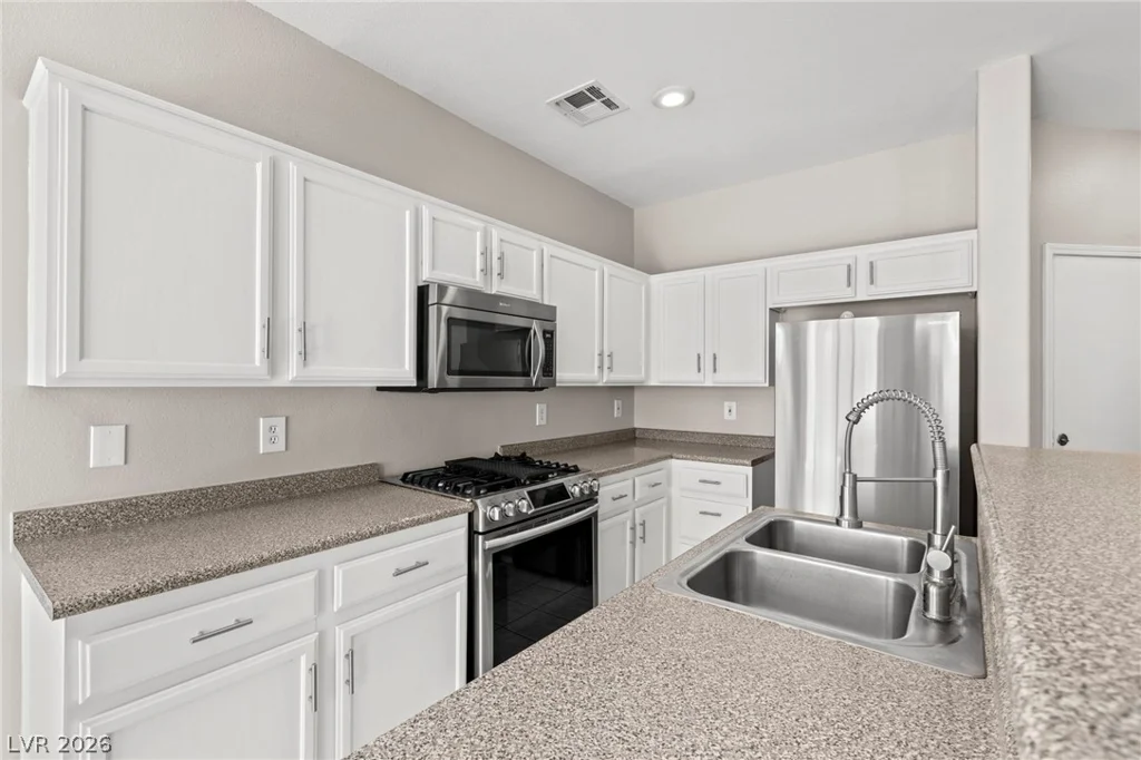 5923 Santoli, Las Vegas, NV 89139