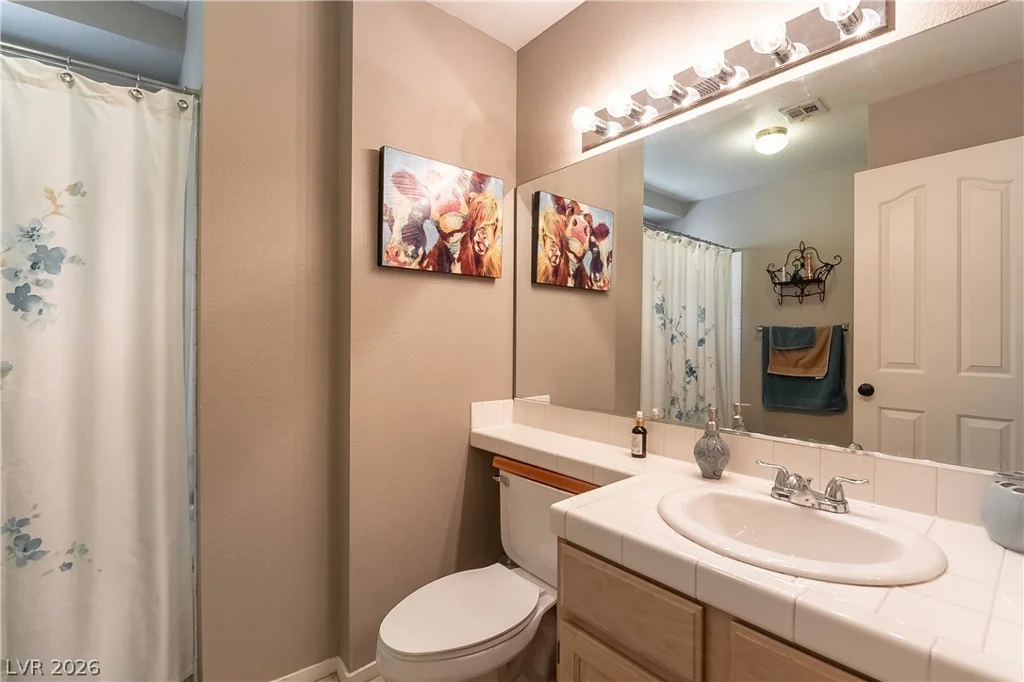 8452 Boseck, Las Vegas, NV 89145