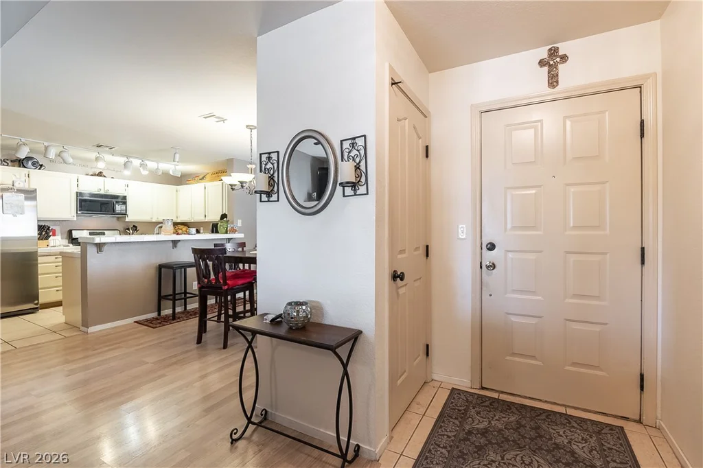 8452 Boseck, Las Vegas, NV 89145