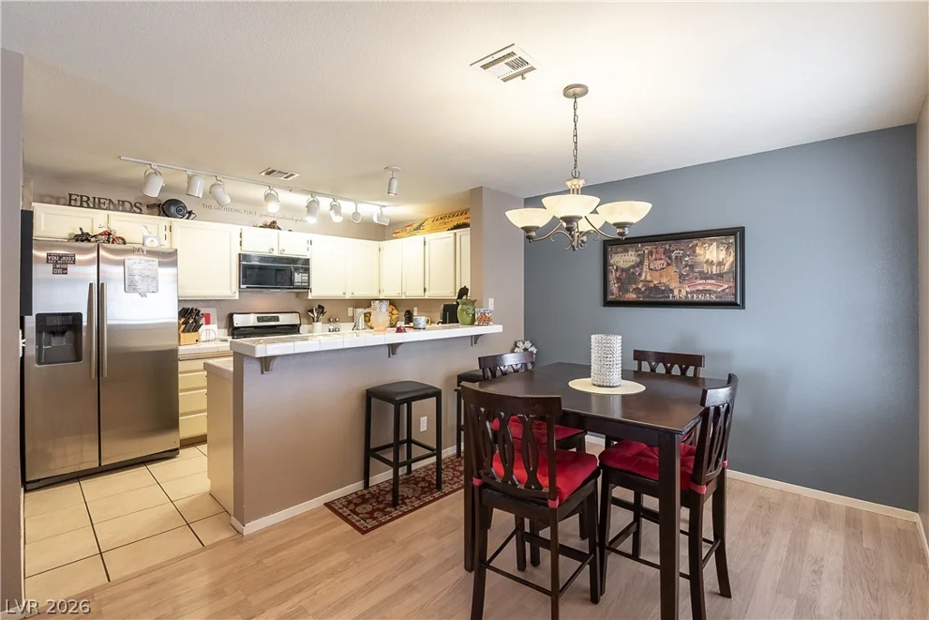 8452 Boseck, Las Vegas, NV 89145