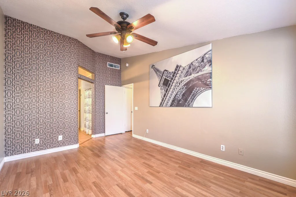 4029 Castle Cove, Las Vegas, NV 89108