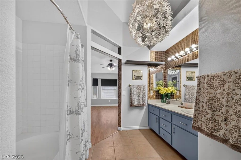 4029 Castle Cove, Las Vegas, NV 89108
