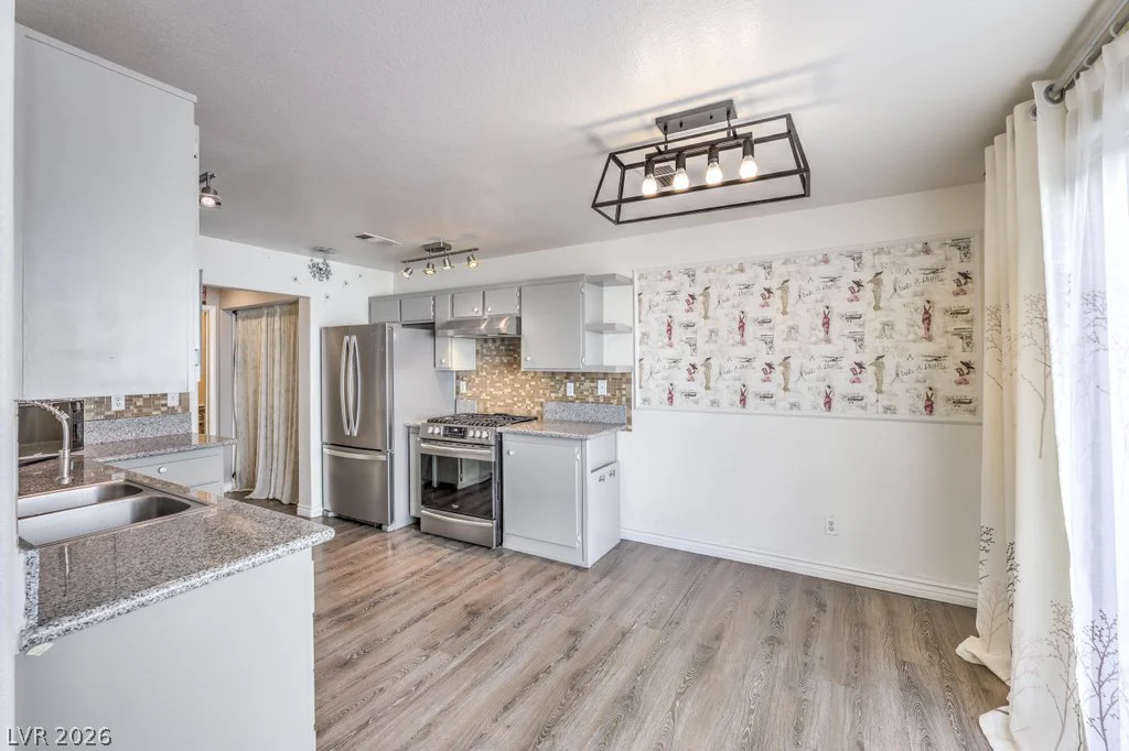 4029 Castle Cove, Las Vegas, NV 89108